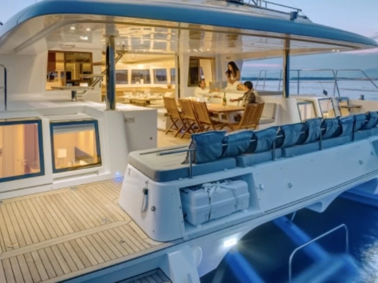 Alquiler Catamarán Lagoon con o sin  título de navegación