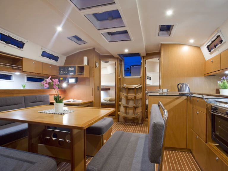 Alquiler Šibenik - Bavaria Bavaria 45 en SamBoat