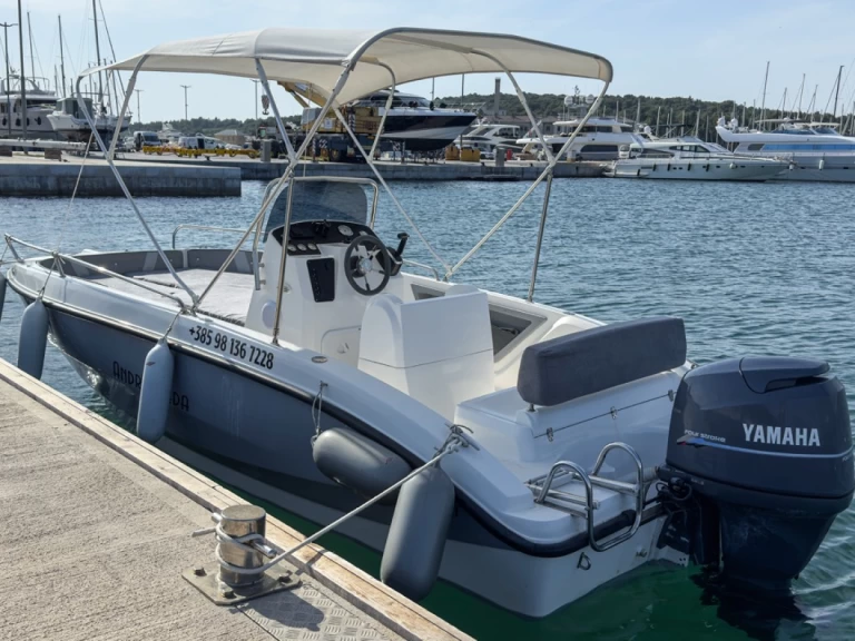 Alquiler de Orizzonti Andromeda en Pula