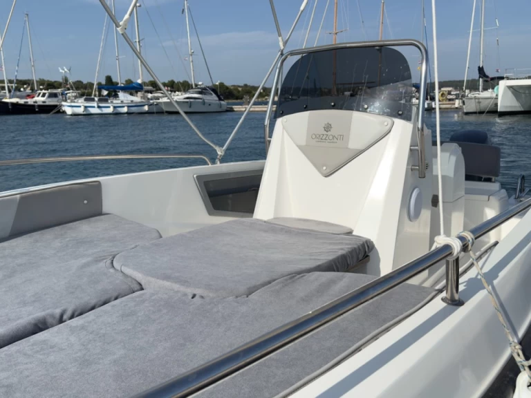 Alquiler Lancha en Pula - Orizzonti Andromeda