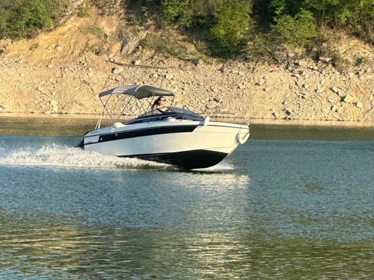 Alquiler de Lancha, con o sin patrón Jeanneau La Tour-du-Meix