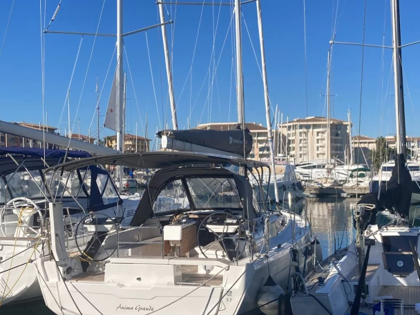 Velero para alquilar Castellammare di Stabia al mejor precio