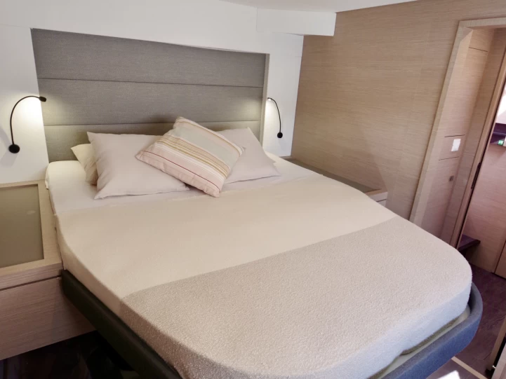 Catamarán para alquilar Cannigione al mejor precio