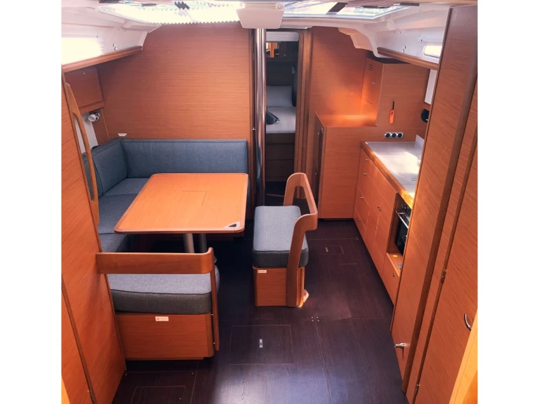 Alquiler de Dufour Dufour 430 en Castellammare di Stabia