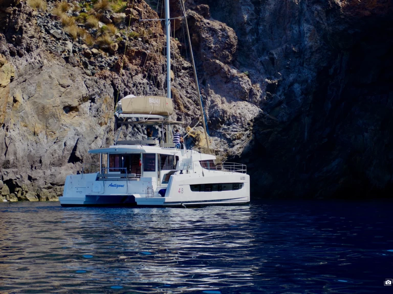 Alquiler de barcos Furnari barato de Bali 4.8