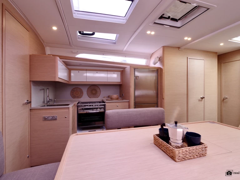 Alquiler de embarcaciones Dufour Dufour 470 enFurnari en Samboat