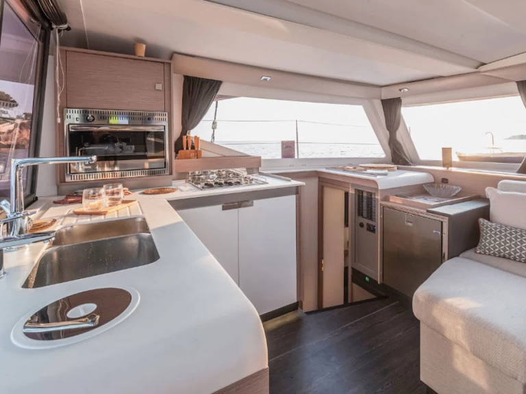 Alquiler Catamarán en Taranto - Fountaine Pajot Isla 40