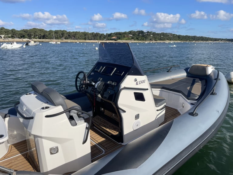 Grand Boats Golden Line G750L de alquiler a Cap Ferret