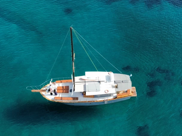 Alquiler de Greece Amazon  en Vari-Voula-Vouliagmeni