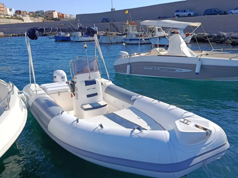 Neumática para alquilar Trappeto al mejor precio