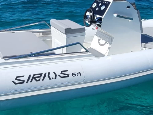 Alquiler Neumática Astronautica con o sin  título de navegación