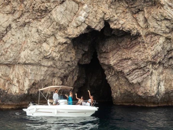 blumax 19 pro Blumax 19 Pro de alquiler a Taormina