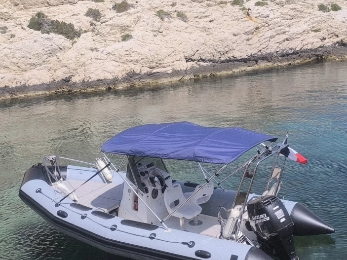 Zodiac Pro Open 550 de alquiler a Marsella