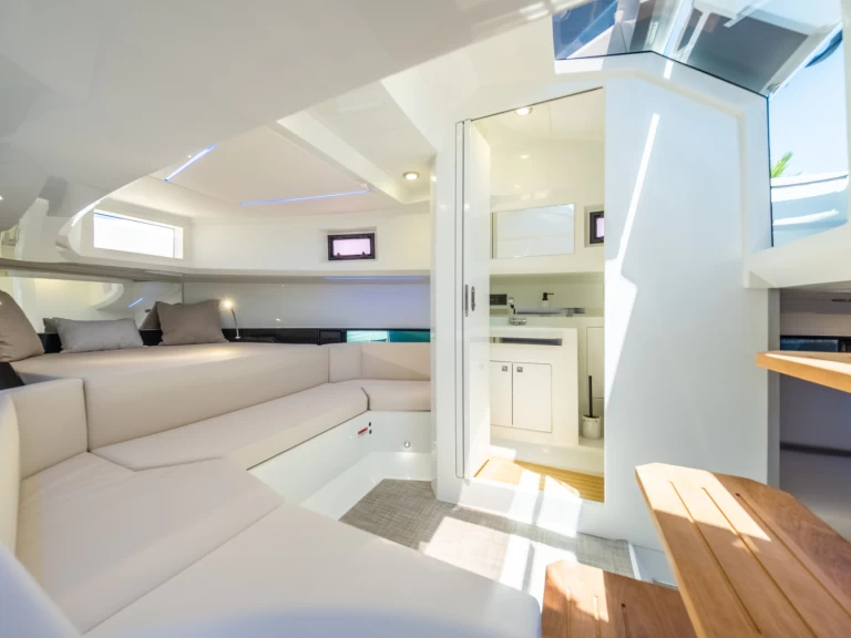 Alquiler Lancha De Antono Yachts con o sin  título de navegación