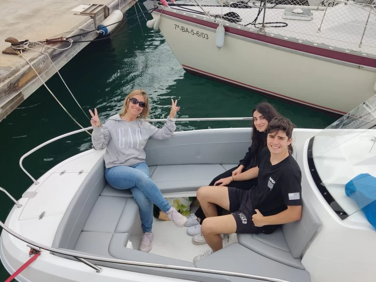 Alquiler de Remus 525 SC en Roda de Barà