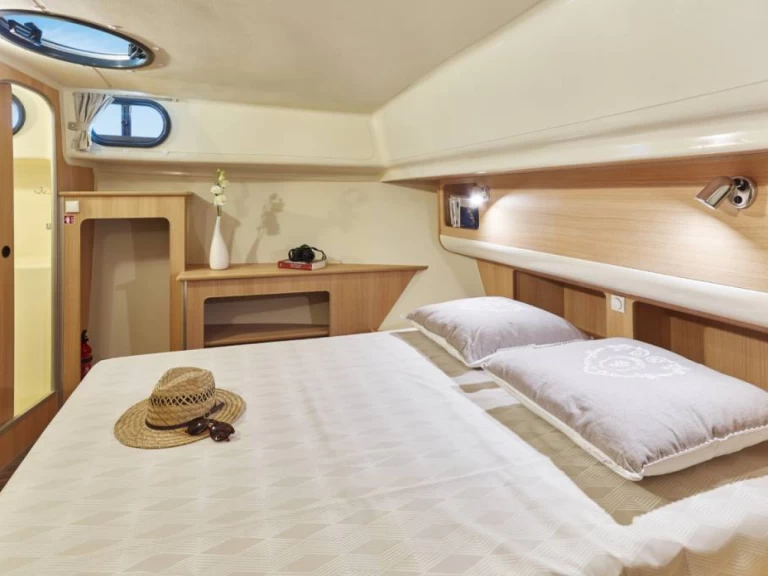 Alquiler de barcos Saverne barato de Sixto