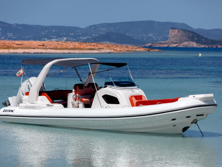 Neumática para alquilar Marina Ibiza al mejor precio