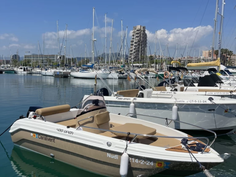 Alquiler Lancha Mareti con o sin  título de navegación