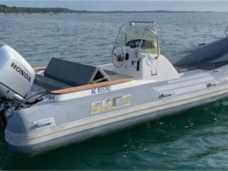 Alquiler Neumática Sacs con o sin  título de navegación