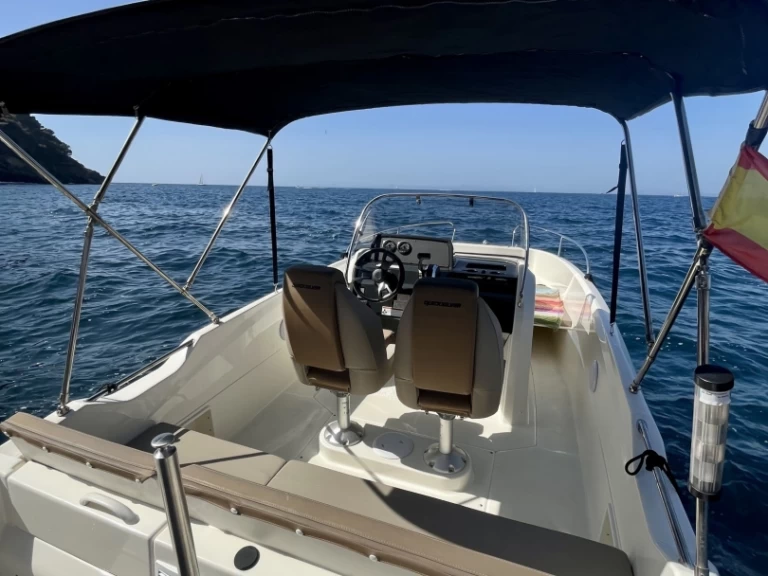 Alquiler de barcos Roses barato de Activ 605 Open