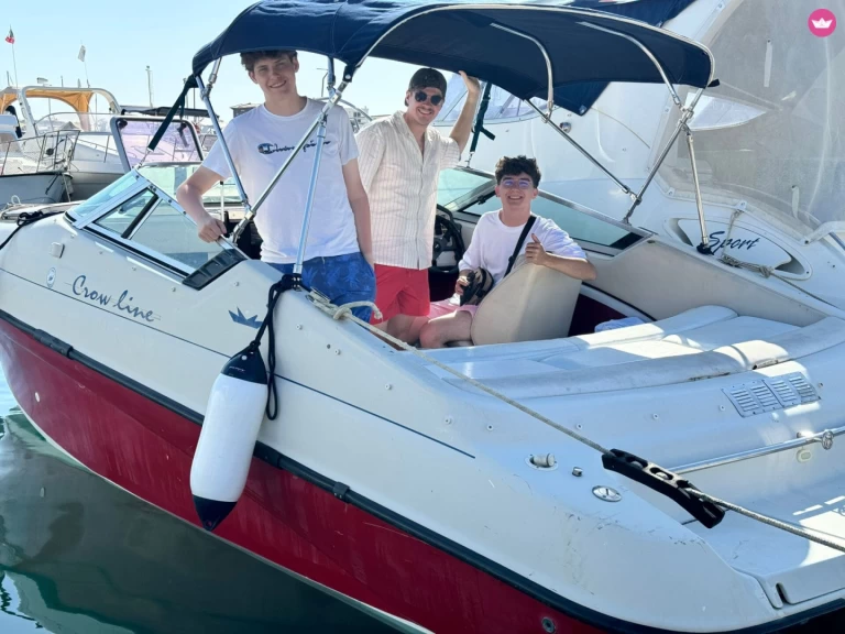 Alquiler de Crownline Crownline 225 CCR en Palermo