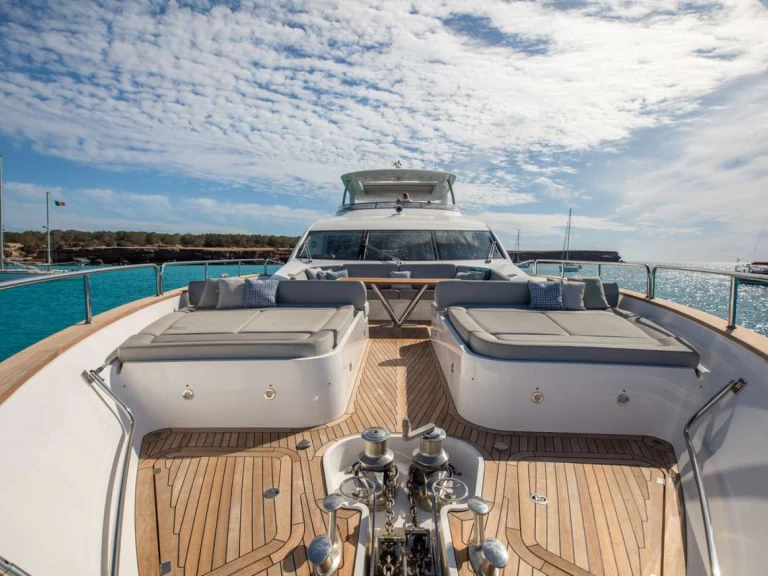 Alquiler de Yate de lujo, con o sin patrón Sunseeker Ibiza (Ciudad)