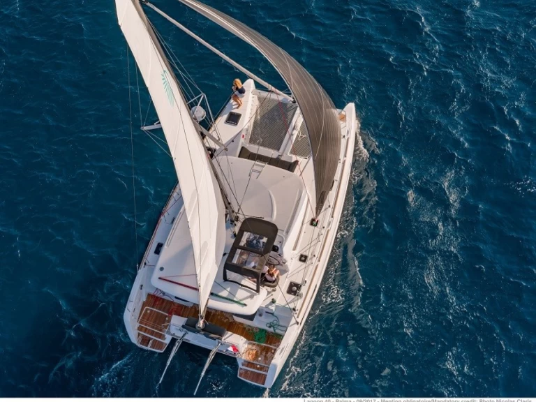 Alquiler de Catamarán, con o sin patrón Lagoon Komolac