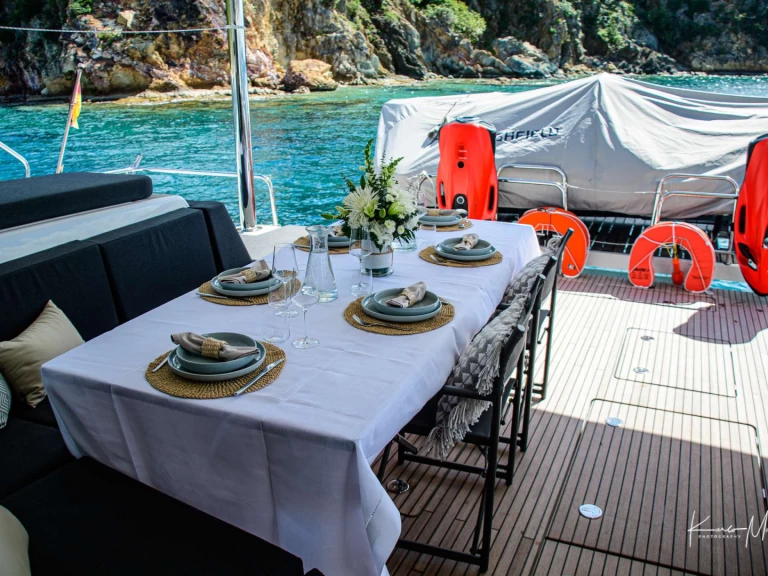 Alquiler de Yate de lujo, con o sin patrón Lagoon Islas Vírgenes Británicas