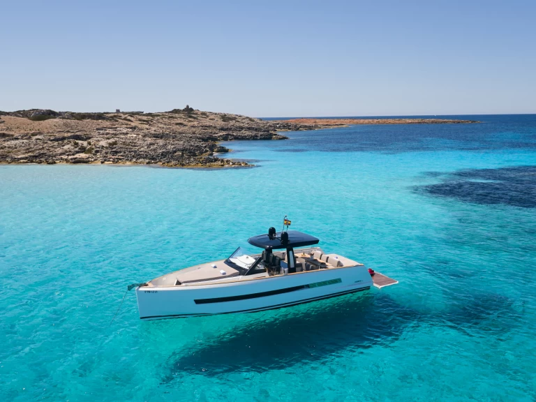 Alquiler Lancha Fjord con o sin  título de navegación