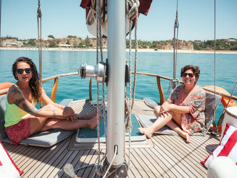 Alquiler de embarcaciones endurance 43 enPortimão en Samboat