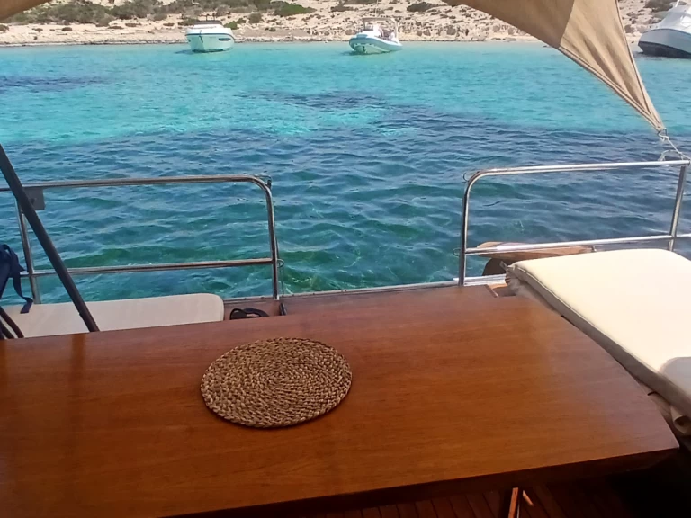 Alquiler Catamarán en La Savina - J.K. Pike &Sons LTD BOBCAT