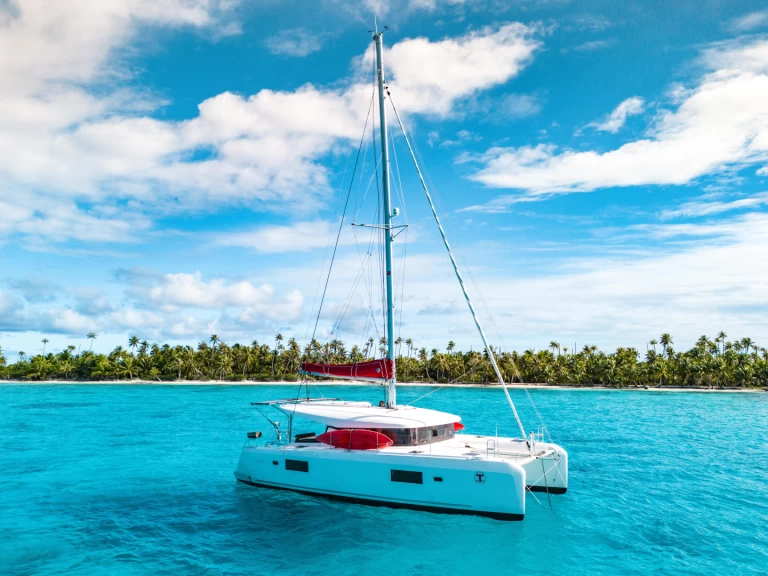 Catamarán para alquilar Fa'anui al mejor precio