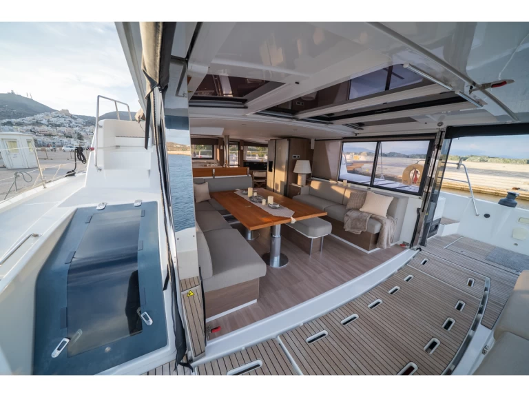 Alquiler Catamarán Bali con o sin  título de navegación