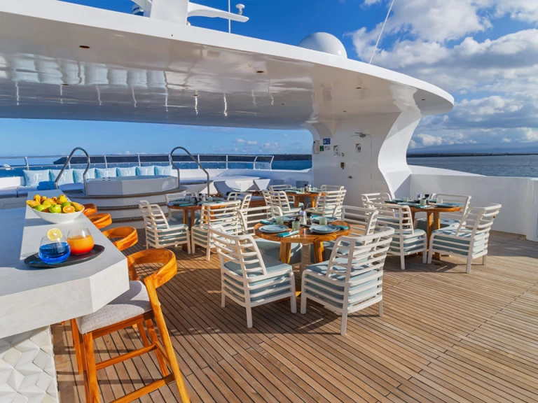 Alquiler de embarcaciones  Power Cat - Endemic enPuerto Baquerizo Moreno en Samboat