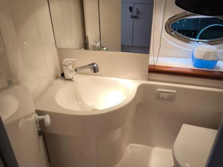 Alquiler de Pershing Pershing 37 en Ibiza (Ciudad)