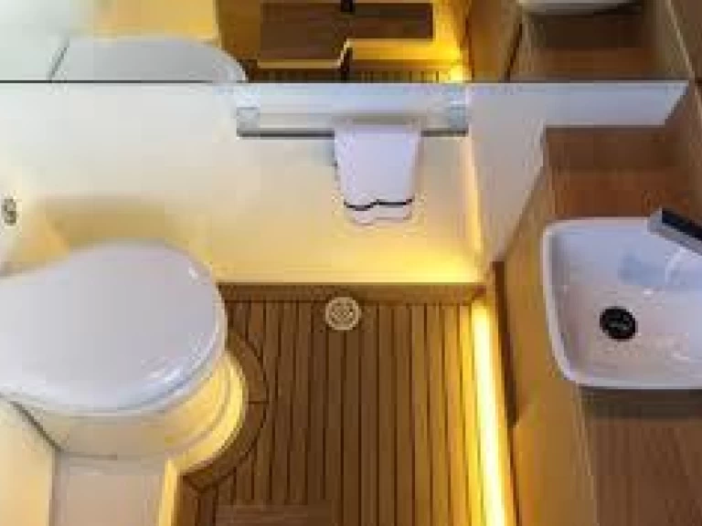 Alquiler de embarcaciones D28 diamar enIbiza (Ciudad) en Samboat