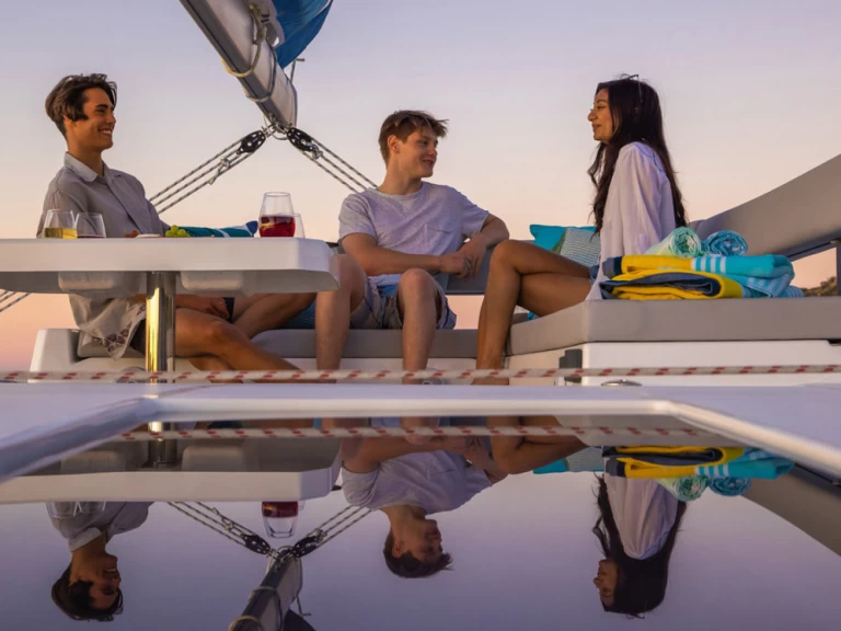 Catamarán para alquilar Gouviá al mejor precio