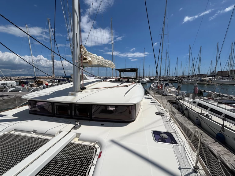 Alquiler de Catamarán, con o sin patrón Lagoon Piombino