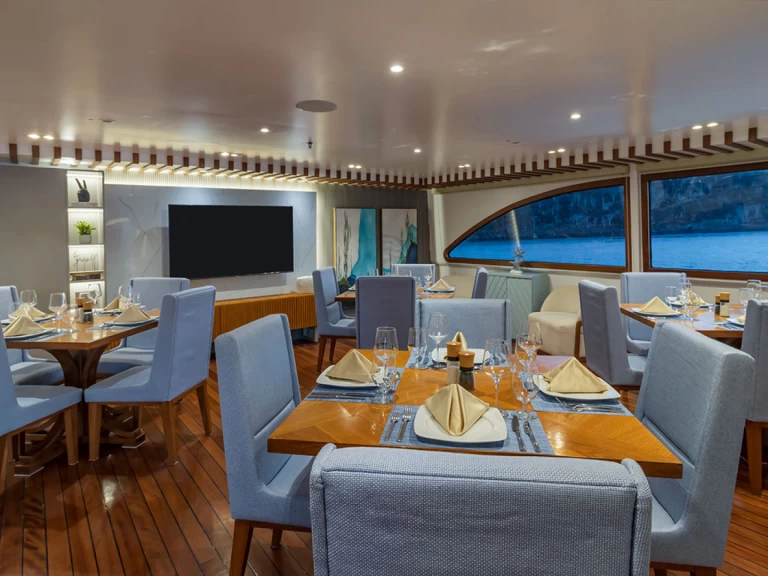 Alquiler de  Power Cat - Ocean Spray en Puerto Baquerizo Moreno