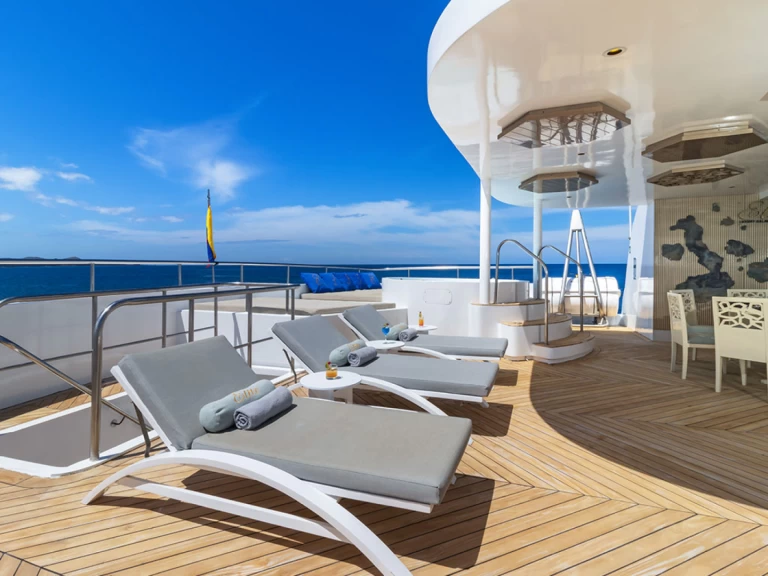 Alquiler de barcos Baltra Island barato de Power Cat - Elite