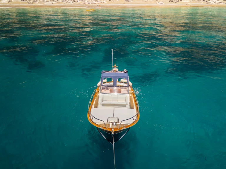 Lancha para alquilar Sorrento al mejor precio