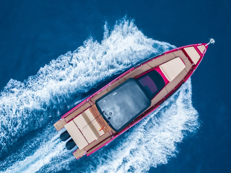 Alquiler de embarcaciones Nuva Nuva M11 enSanta Eulària des Riu en Samboat