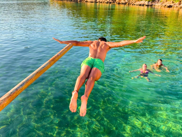 Lancha para alquilar Marina de Bonaire al mejor precio