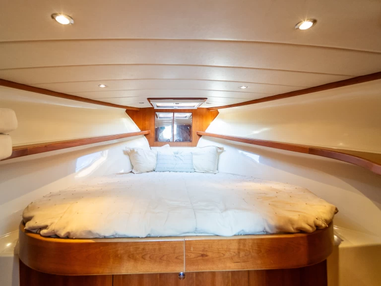 Alquiler de embarcaciones Fratelli Aprea Sorrento 32 Semi Cabinato enPlaya de Aro en Samboat