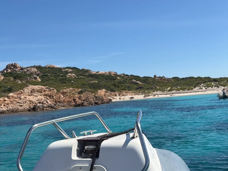 Alquiler Marina di Cugnana - Sacs Sacs S 680 Ghost en SamBoat