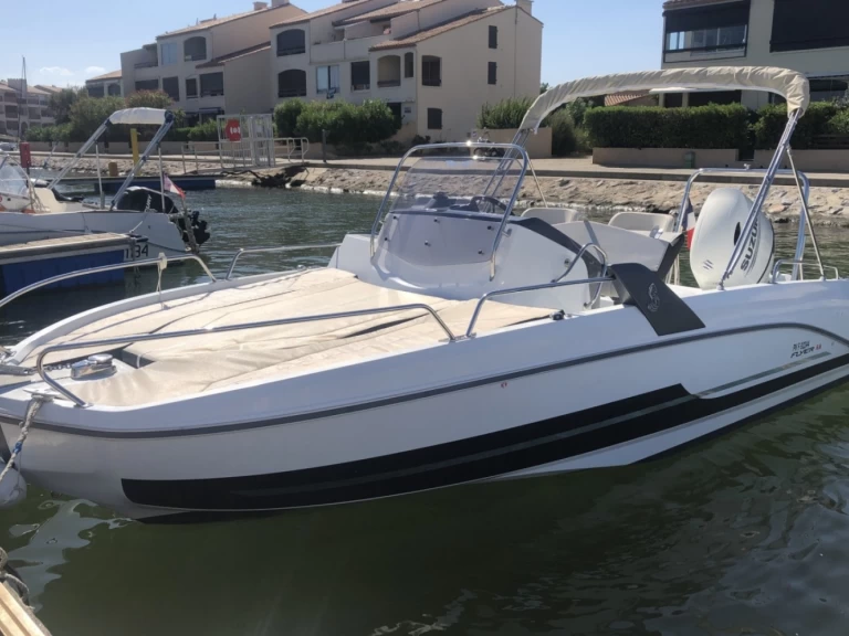 Alquiler Lancha Bénéteau con o sin  título de navegación