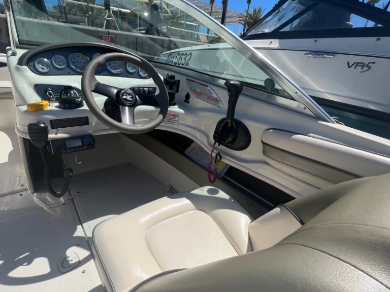 Alquiler de Sea Ray Sea Ray 195 Sport en Barcelona