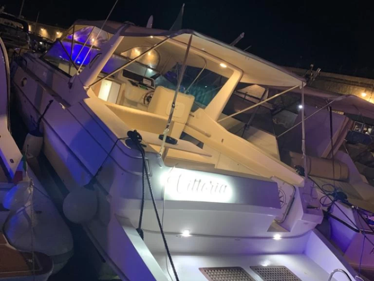 Alquiler de barcos Porto Badino barato de Dart 36