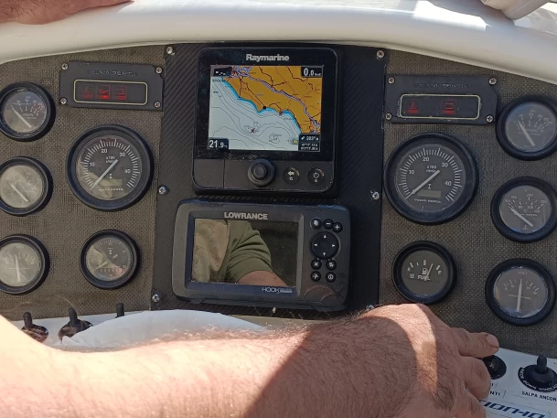 Alquiler Lancha PRIMATIST By Bruno Abbate con o sin  título de navegación