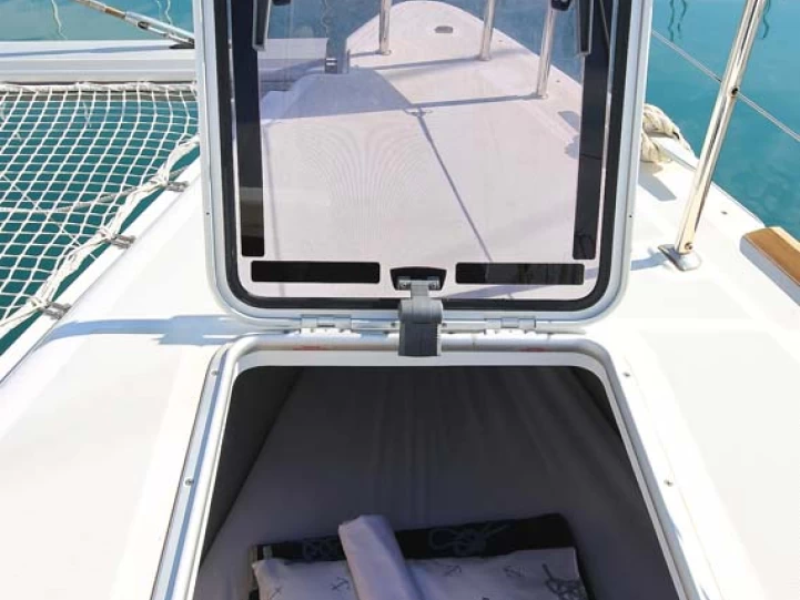 Alquiler de embarcaciones Lagoon Lagoon 400 S2 enTrogir en Samboat